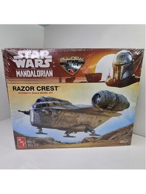 SEALED AMT Razor Crest 1:72 Star Wars: Mandalorian Model Kit - AMT1273 Box Dam.